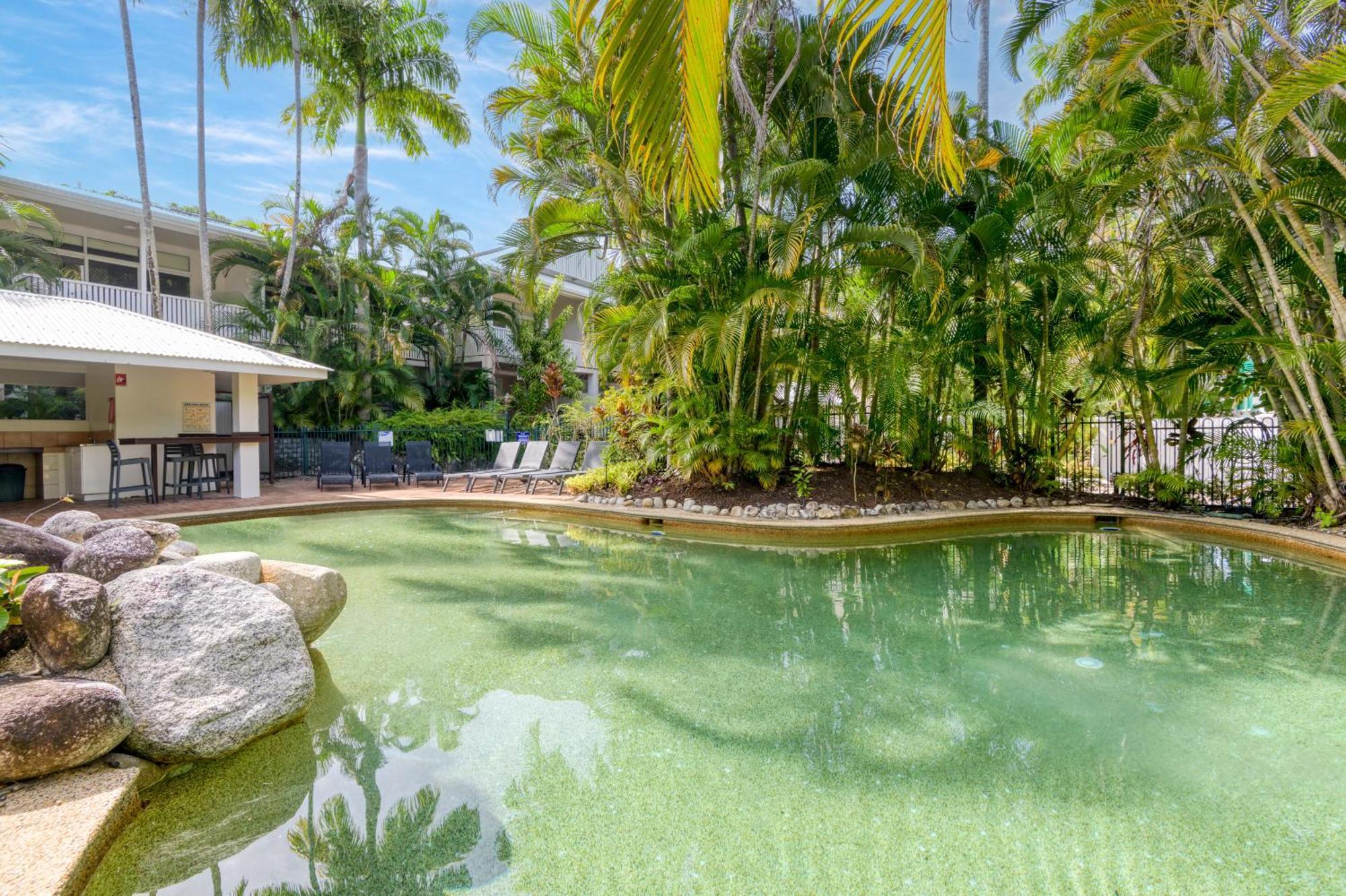 Ocean Palms Apartments Port Douglas Eksteriør billede